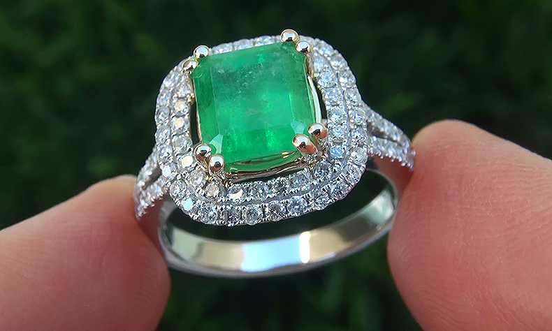 Estate 2.62 ct Natural Colombian Emerald Diamond Solid 14k Gold Cocktail Ring