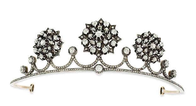 A late 19th-century diamond tiara. Sold for £8,125 on 11 December 2013 at Christie’s in London, South Kensington