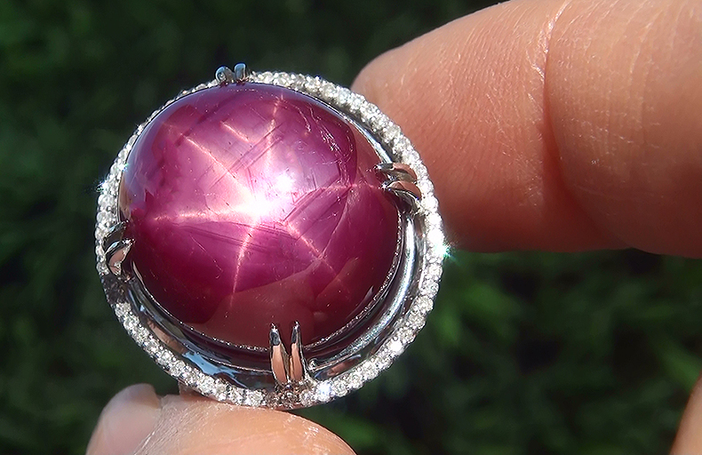 Click Photo To Bid On This Gorgeous Ruby Ring