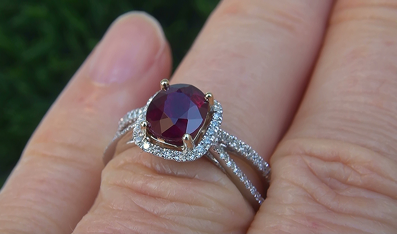 HGT 1.73 ct UNHEATED Natural VS Red Ruby Diamond 14k White Gold Cocktail Ring