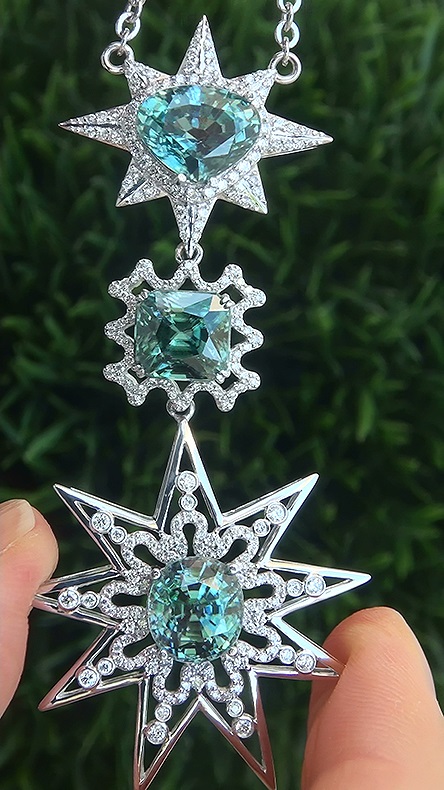 GIA 26.78 ct VVS Natural Blue Zircon Diamond PLATINUM Estate Pendant Necklace