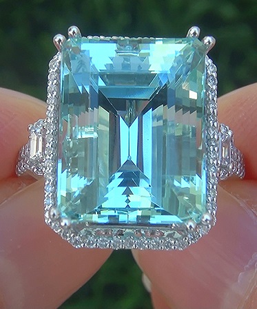 GIA 13.80 ct FLAWLESS Natural Aquamarine Diamond 14k White Gold Estate Ring