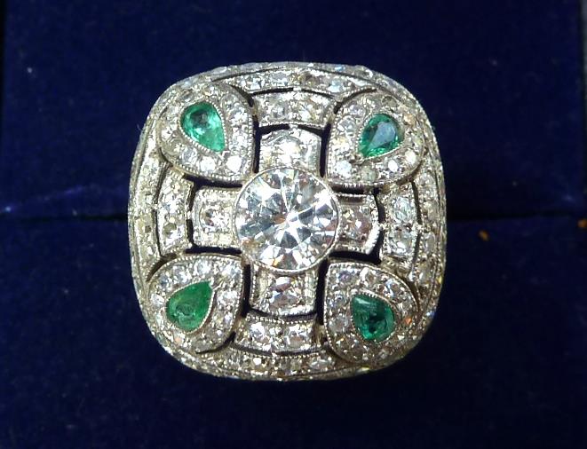 Fabulous 18ct white gold art deco Emerald and 2.75ct Diamond cluster boule ring