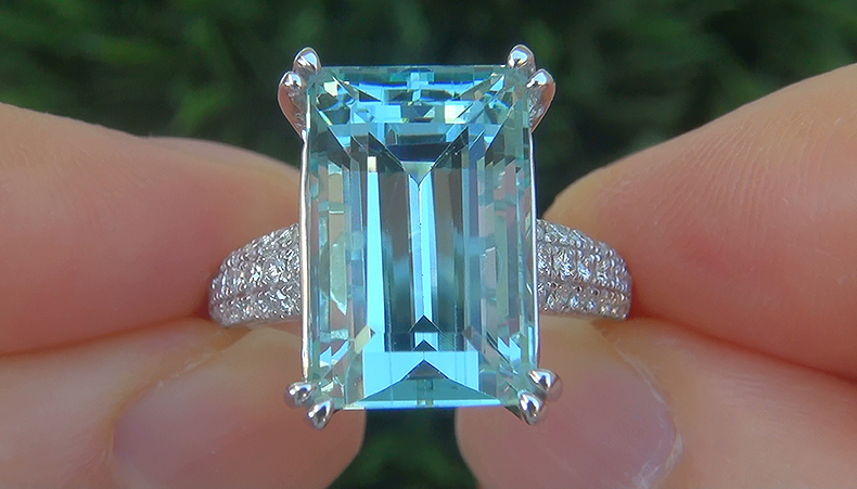 GIA 12.47 ct FLAWLESS Natural Aquamarine Diamond 14k White Gold Estate Ring