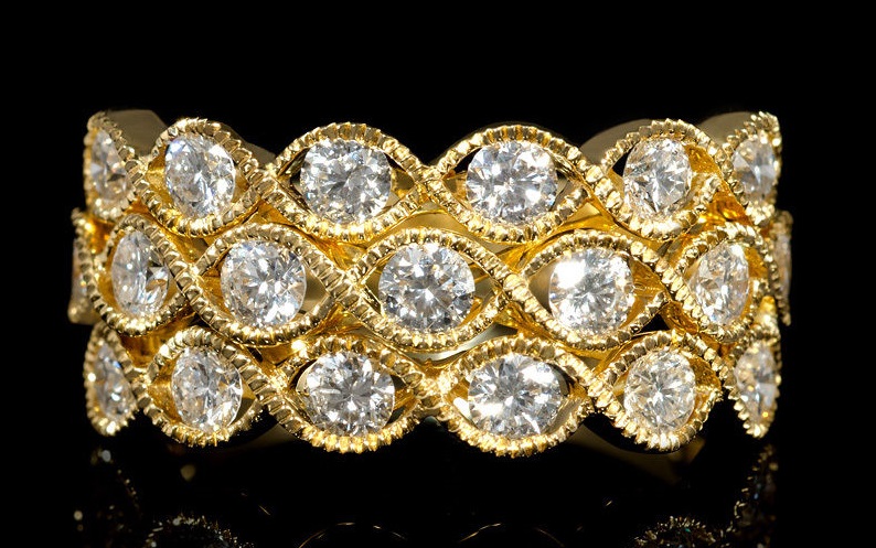 Diamond Antique Style 18k Yellow Gold Ring Price:US $3,200.00