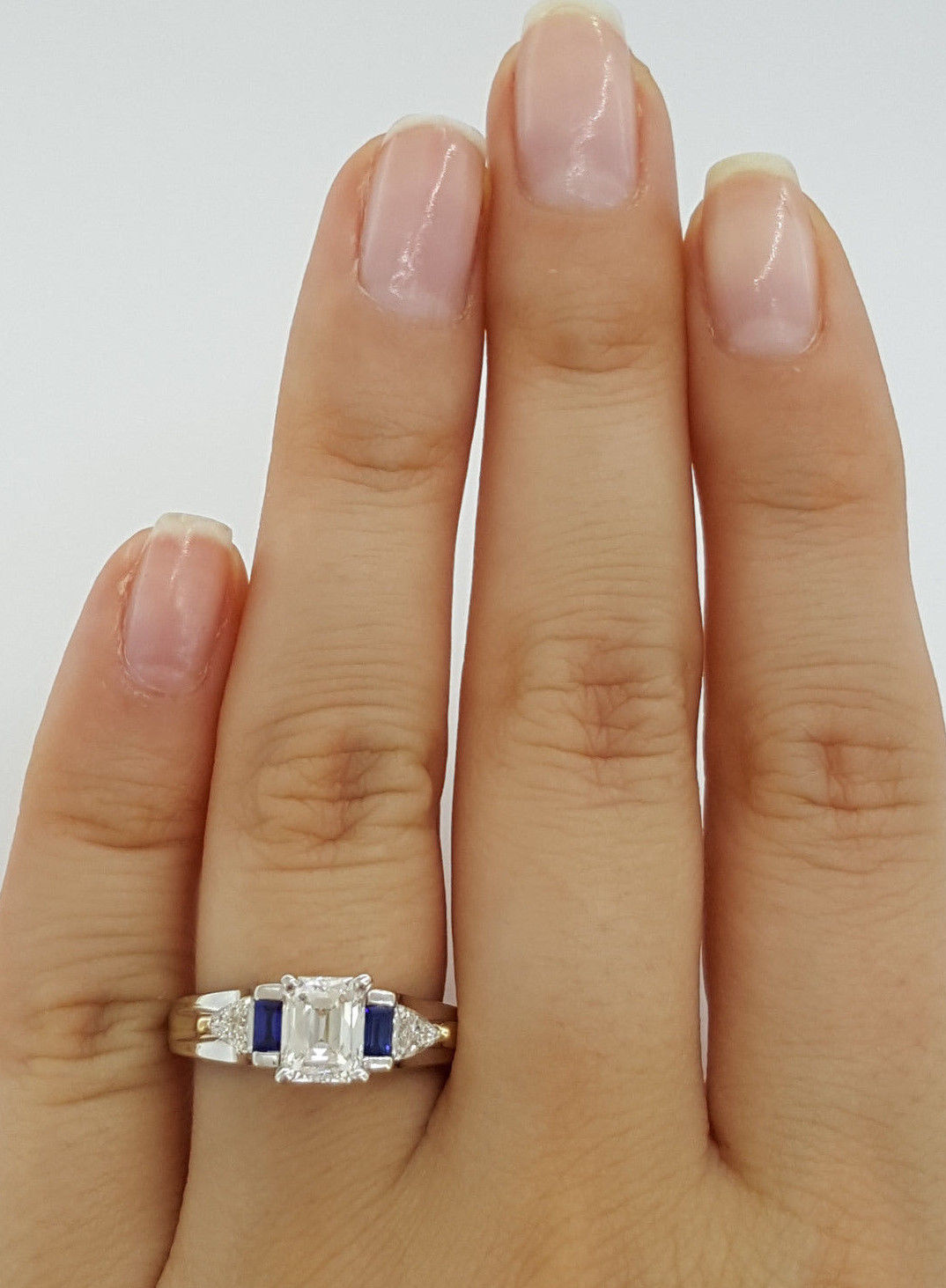 1.24 ct 14K White Gold The Leo Emerald Mixed Cut Diamond Engagement Ring IGI