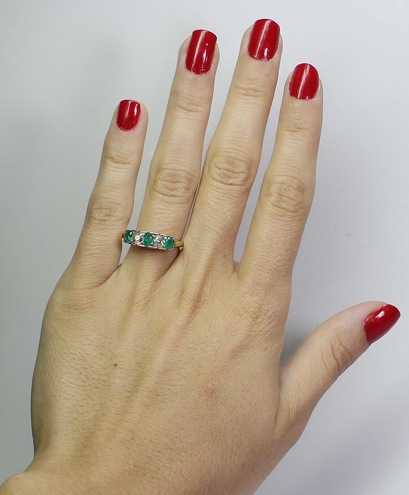 Antique Victorian 18K Gold Diamond & Emerald Ring