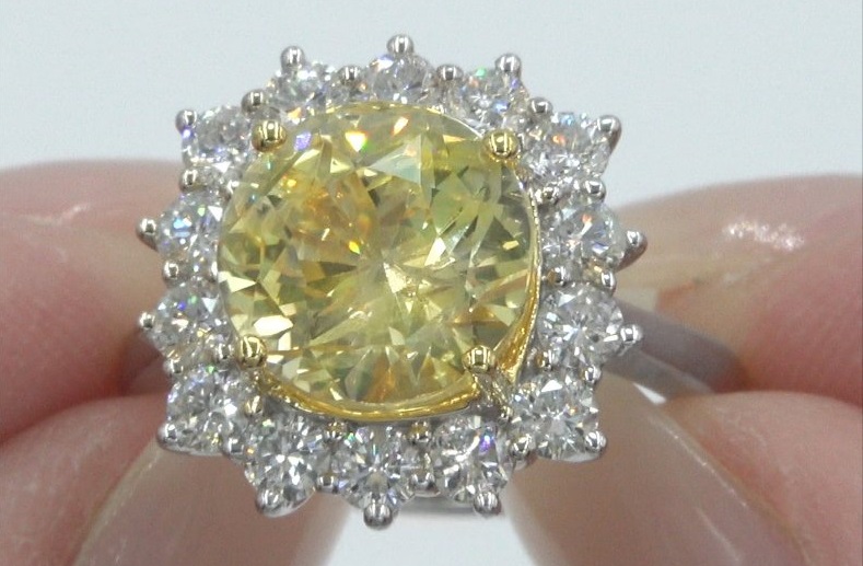GIA 7.93 ct UNHEATED Natural VS Yellow Sapphire Diamond 14k Gold Ring