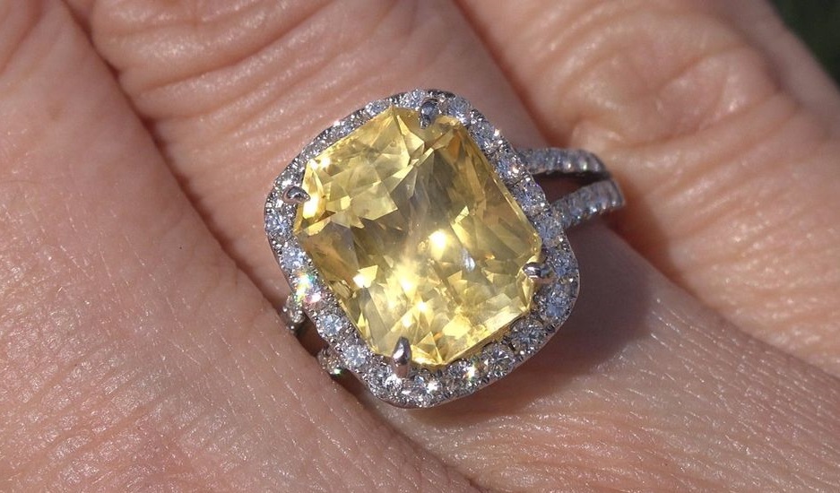 GIA UNHEATED Natural Yellow Sapphire Diamond 18k White Gold Estate Ring 9.38 TCW
