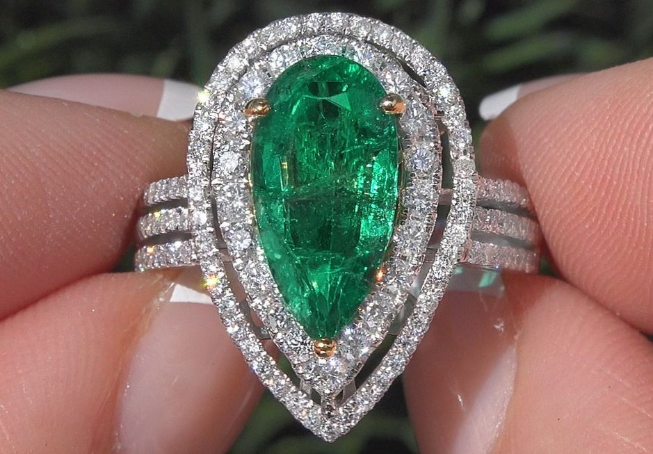 Green Emerald Diamond Cocktail Engagement Ring 14k Gold 4.03 TCW GIA Certified