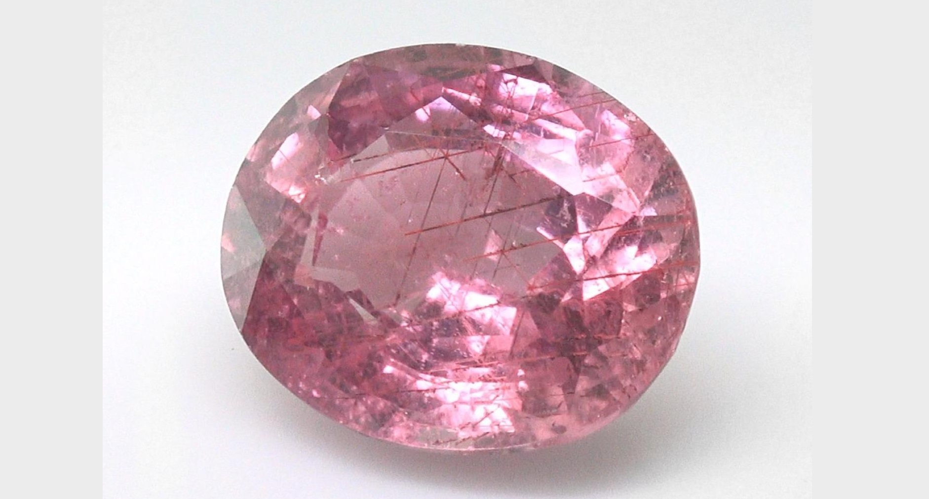 Certified Natural Unheated Sapphire Gorgeous Pinkish Orange Color 3.75 Carats