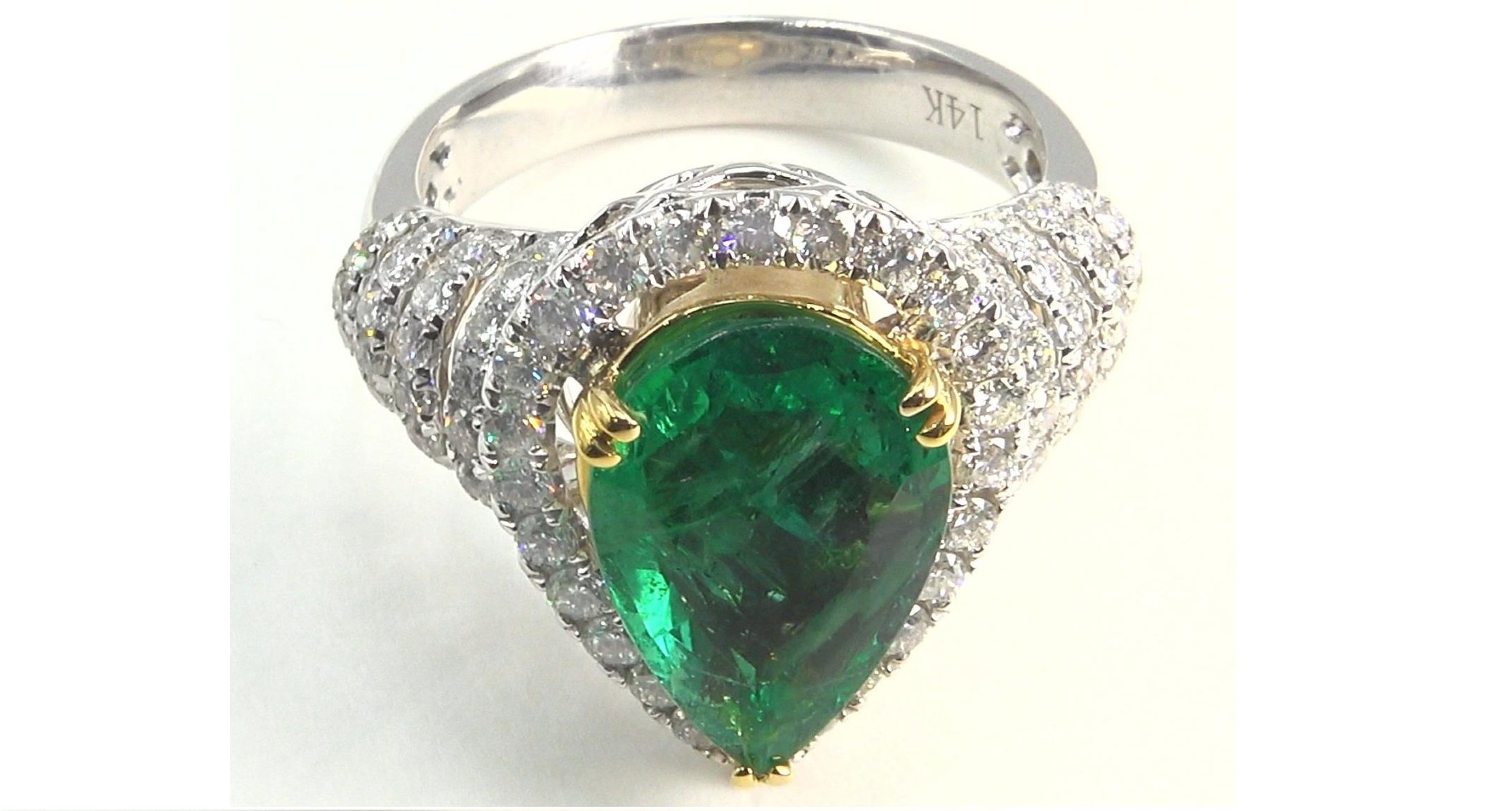 Natural Green Emerald Diamond Engagement Ring 14k Gold 4.86 TCW GIA Certified 