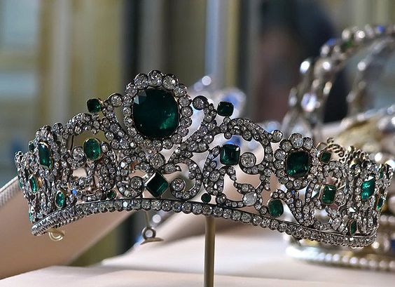 Tiara of Marie Therese Charlotte, the Duchesse d’Angouleme, daughter of Louis XVI and Marie Antoinette.