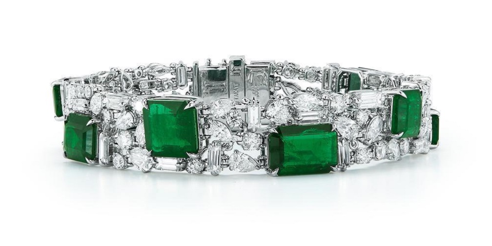 41.83 CT Emerald and White Diamond Bracelet in Platinum