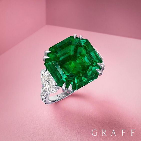 Emerald and Diamond Ring by Graff Diamonds