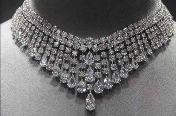 Gorgeous Diamond Choker Necklace by Graff Diamonds